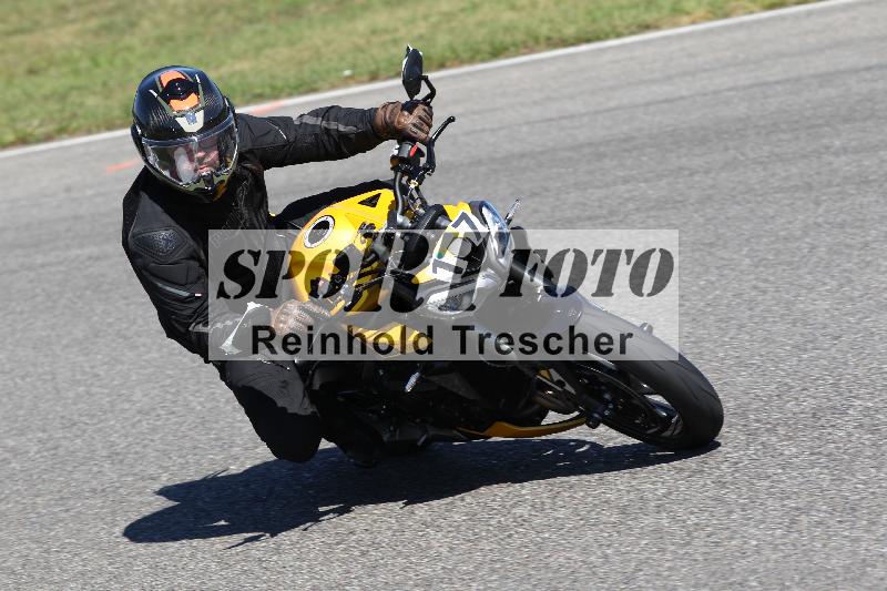 /Archiv-2025/48 25.08.2025 Cornu Master School ADR/gruen-vert/17